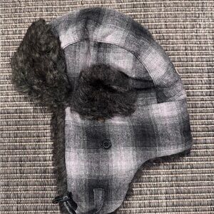 Plaid Trapper Hat - Black and Gray